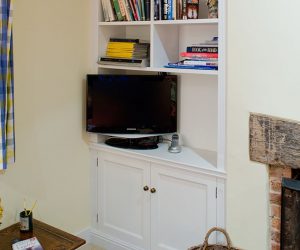 Bespoke fitted alcove cabinets